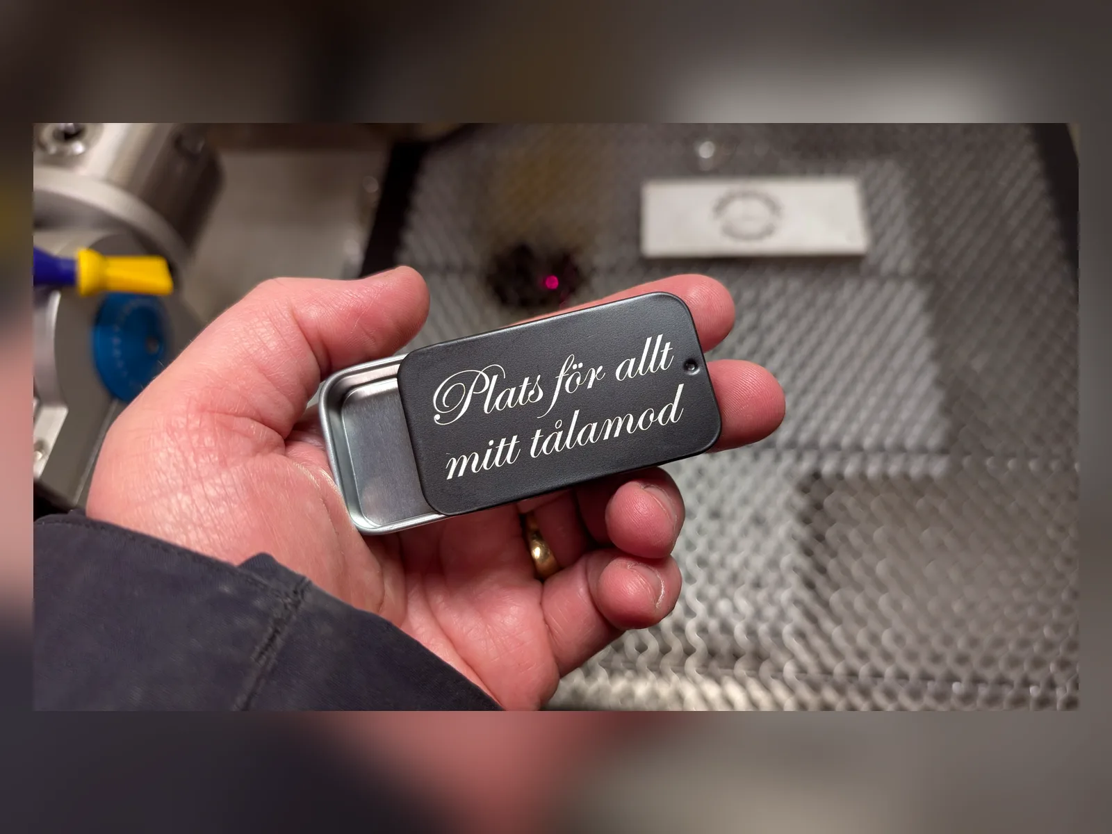 Plåtask – Plats för tålamod